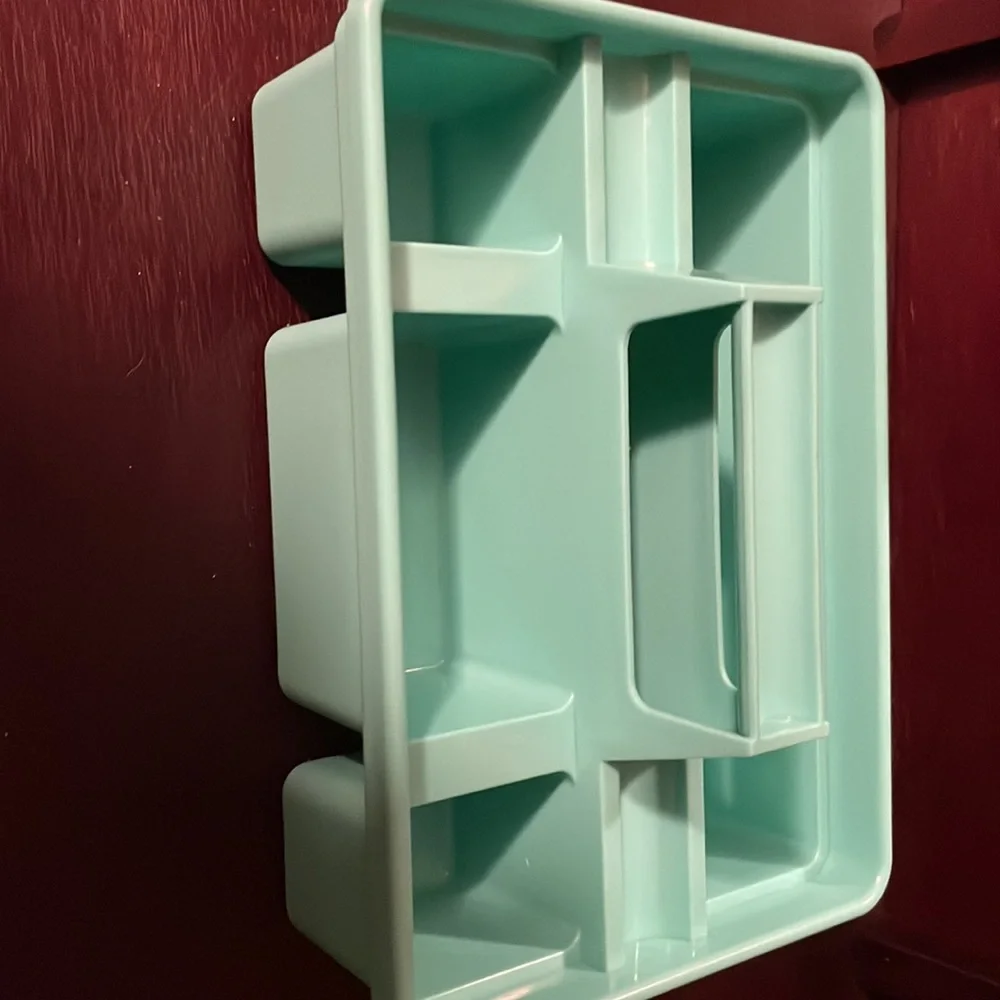 blue/green bathroom/ shower organizer